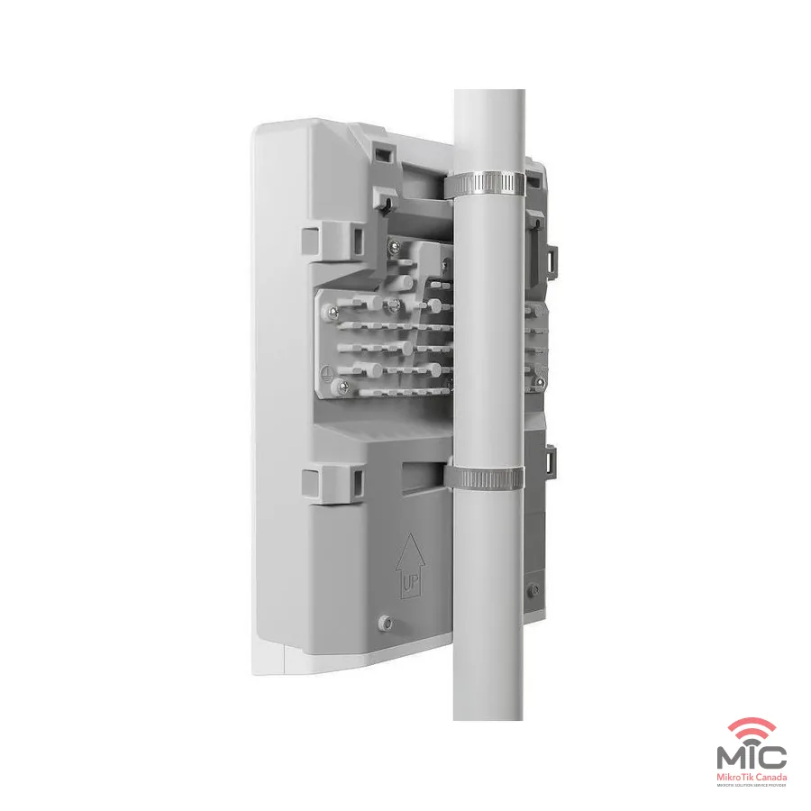 netPower Lite 8P (CSS610-8P-2S+OUT) product image
